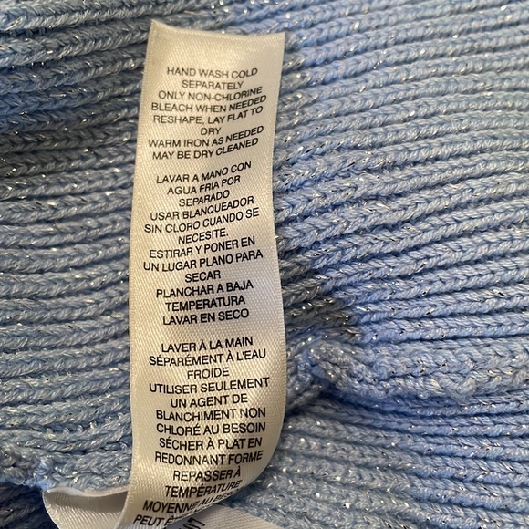 WHBM XS off the shoulder sweater - Picture 7 of 7